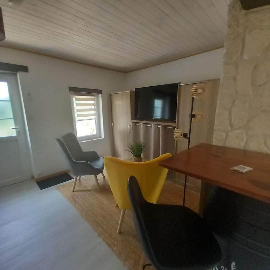 Love Room Avec Spa Nérac Eksteriør bilde